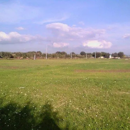 Aree Tende Presso La Casa In Campagna Di Ottavia Parque de Campismo